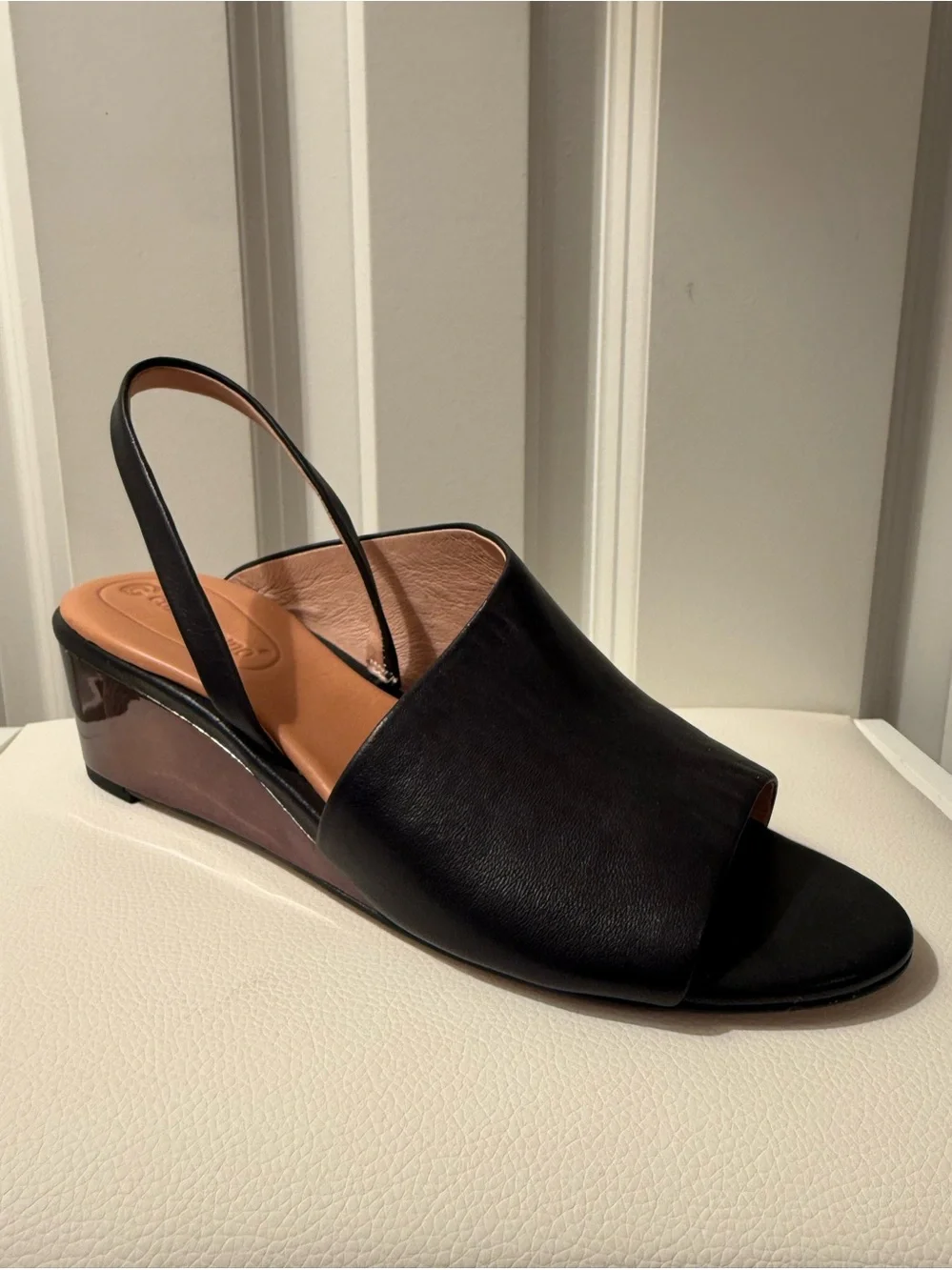 NWOT Cordova Como Leather Mirrored Wedge Sling Backs Black Sz 7.5